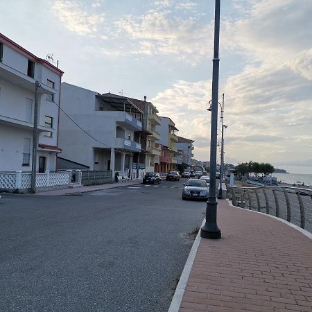 Un Posto Al Sole Bed & Breakfast Torretta  ภายนอก รูปภาพ